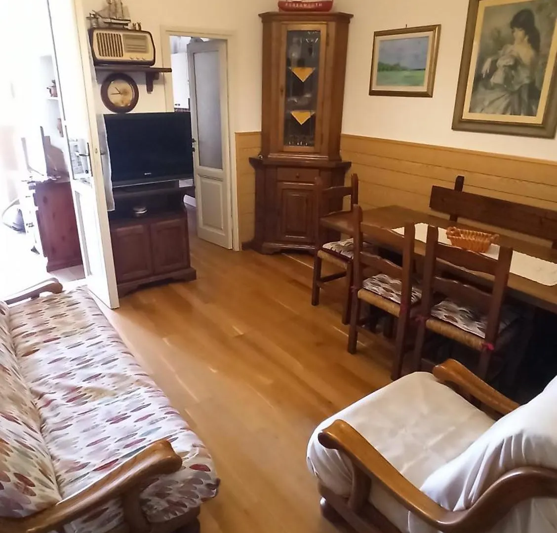 Apartment La Casa Tra Il Verde E Il Mare Viareggio